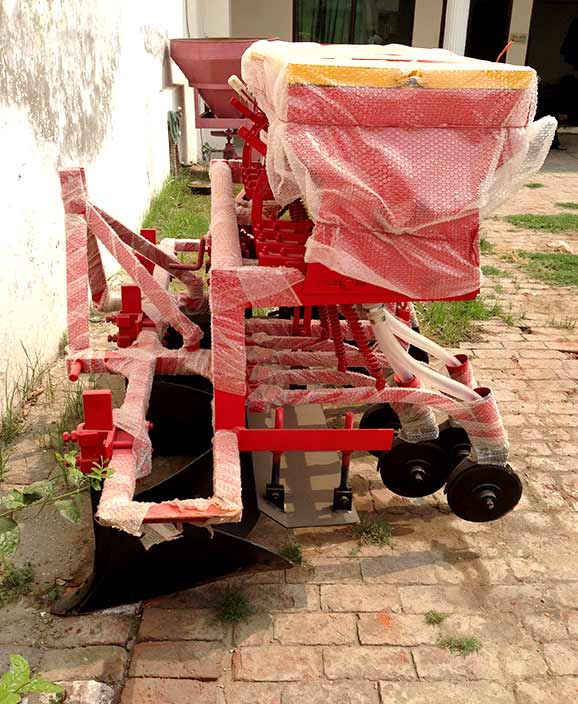 tractors-and-implements-customer-Somalia